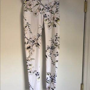 Victoria Secret Victoria Sport  leggings XS